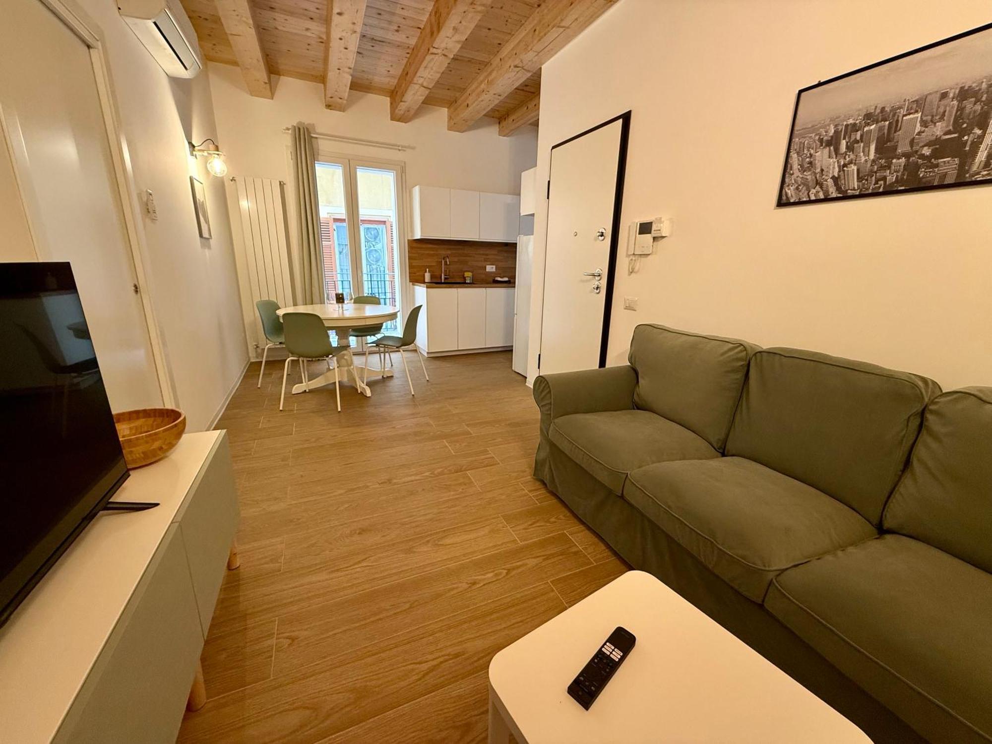 La Cala Flat Palermo